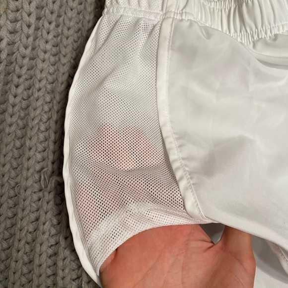 Nike running short White - Picture 3 of 4